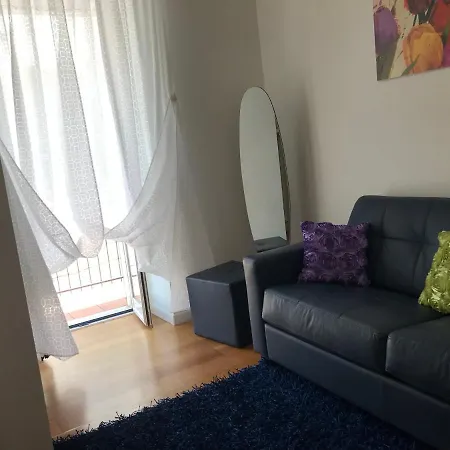 Hébergement de vacances House *
